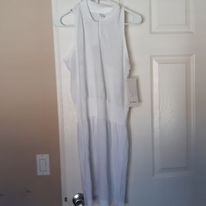 Lululemon in your court dress